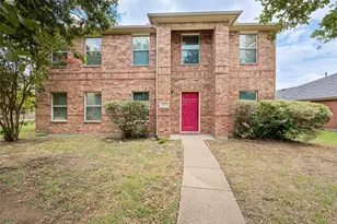 614 Hearthstone Dr, Lancaster, TX 75146 - Photo 1