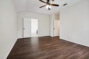 614 Hearthstone Dr, Lancaster, TX 75146 - Photo 13