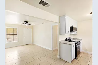 3700 Griggs Avenue, Fort Worth, TX 76119 - Photo 21
