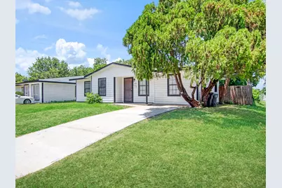 3700 Griggs Avenue, Fort Worth, TX 76119 - Photo 3
