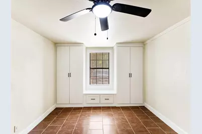3700 Griggs Avenue, Fort Worth, TX 76119 - Photo 25