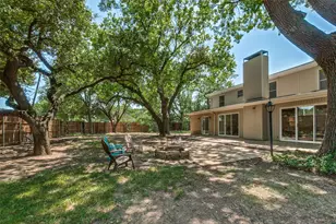100 N Gentle Dr, Richardson, TX 75080 - Photo 29