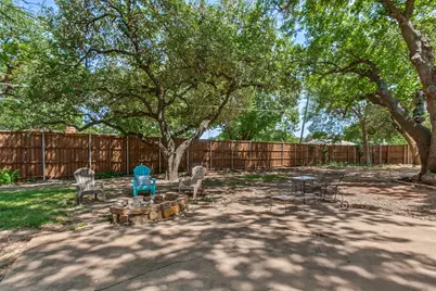 100 N Gentle Drive, Richardson, TX 75080 - Photo 35