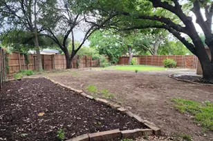 100 N Gentle Dr, Richardson, TX 75080 - Photo 31