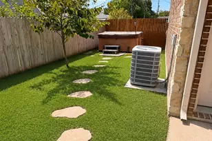 302 Denton Dr, Roanoke, TX 76262 - Photo 19