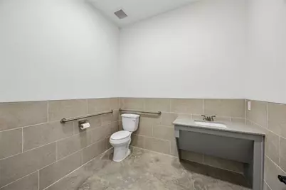 908 Cresthaven Drive #200, Euless, TX 76040 - Photo 11