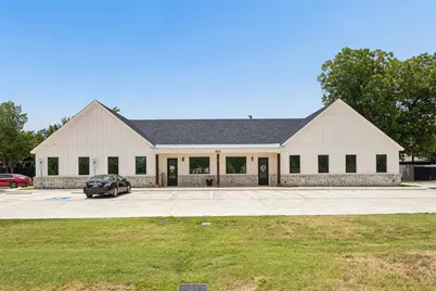 908 Cresthaven Drive #200, Euless, TX 76040 - Photo 1
