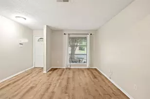305 NE Todd St, Burleson, TX 76028 - Photo 5