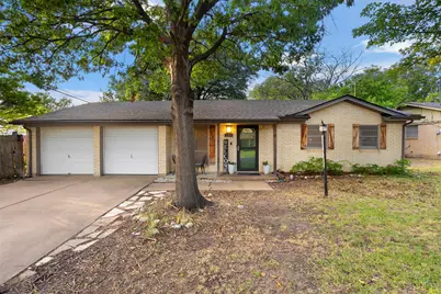305 NE Todd Street, Burleson, TX 76028 - Photo 1