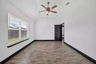 106 Clover Cir, Weatherford, TX 76086 - Photo 23