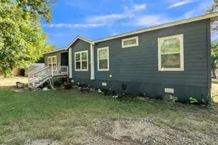 3810 Silver Creek Ct, Granbury, TX 76048 - Photo 5