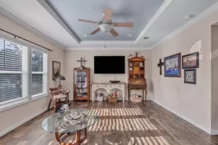3810 Silver Creek Ct, Granbury, TX 76048 - Photo 13