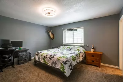800 Poe Street, Azle, TX 76020 - Photo 9