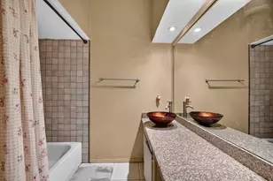 10437 High Hollows Dr, Dallas, TX 75230 - Photo 19
