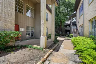 10437 High Hollows Dr, Dallas, TX 75230 - Photo 25