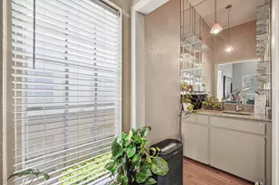 10437 High Hollows Dr, Dallas, TX 75230 - Photo 9