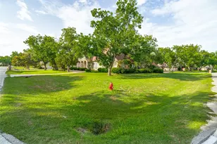 9709 Divot Dr, Granbury, TX 76049 - Photo 1