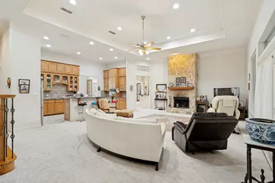 9709 Divot Drive, Granbury, TX 76049 - Photo 11