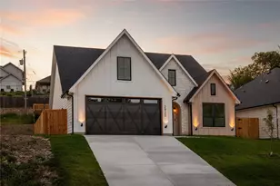 2920 NW 20th St, Fort Worth, TX 76106 - Photo 3