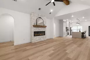 2920 NW 20th St, Fort Worth, TX 76106 - Photo 7