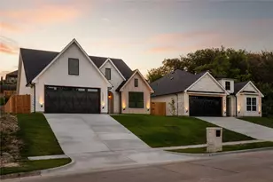 2920 NW 20th St, Fort Worth, TX 76106 - Photo 5