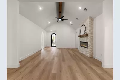 2920 NW 20th Street, Fort Worth, TX 76106 - Photo 7