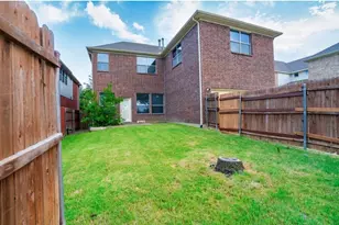 2439 Newcastle Bend, Irving, TX 75063 - Photo 3