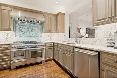 3505 Turtle Creek Boulevard #11E, Dallas, TX 75219 - Photo 7