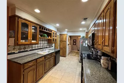 1104 Dove Hollow Road, Granbury, TX 76048 - Photo 9