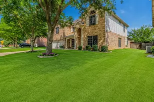307 Dover Heights Trail, Mansfield, TX 76063 - Photo 3