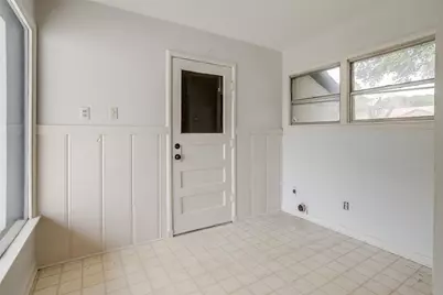 3557 Suffolk Drive, Fort Worth, TX 76109 - Photo 9