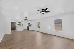 1531 Iowa Ave, Dallas, TX 75216 - Photo 9