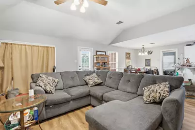 19007 White Bluff Drive, Whitney, TX 76692 - Photo 5