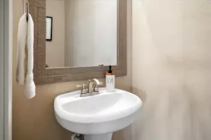13881 Port Edwards Ln, Frisco, TX 75033 - Photo 19