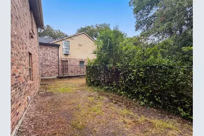 13324 Pandora Circle, Dallas, TX 75238 - Photo 15