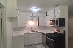 6005 Barry Dr, Watauga, TX 76148 - Photo 9
