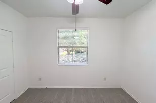1108 Edgewater Dr, Azle, TX 76020 - Photo 9