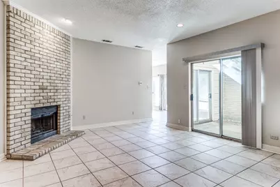 13902 Preston Valley Place, Dallas, TX 75240 - Photo 3