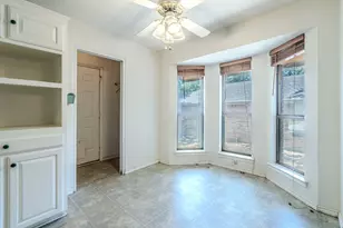 2119 Turf Club Dr, Arlington, TX 76017 - Photo 9