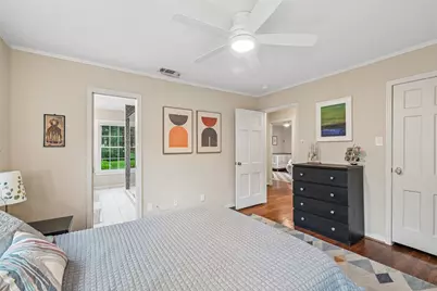 2314 Barberry Drive, Dallas, TX 75211 - Photo 19