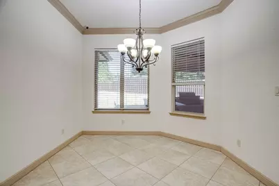 9704 Trinity Court, Granbury, TX 76049 - Photo 17