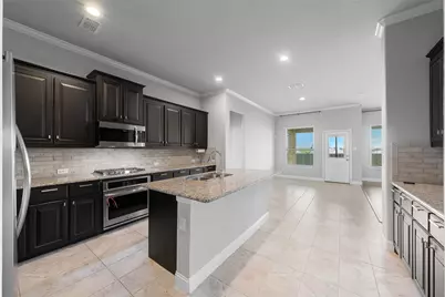 1303 Axis Deer Road, Arlington, TX 76002 - Photo 9