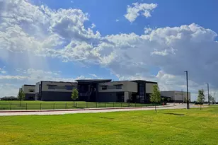 1009 Blazin Bronco Trl, Fort Worth, TX 76052 - Photo 21