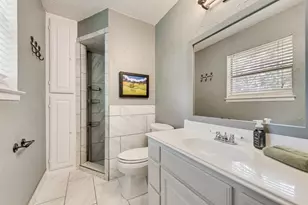 802 N Spears St, Alvarado, TX 76009 - Photo 13