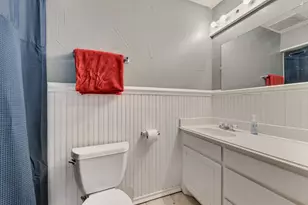 802 N Spears St, Alvarado, TX 76009 - Photo 17