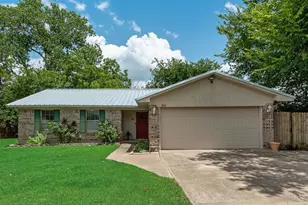 802 N Spears St, Alvarado, TX 76009 - Photo 23
