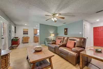 802 N Spears Street, Alvarado, TX 76009 - Photo 7
