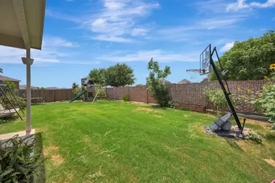 8105 Kurgan Trail, Fort Worth, TX 76131 - Photo 33