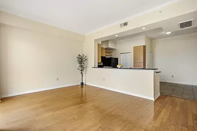 3225 Turtle Creek Boulevard #810, Dallas, TX 75219 - Photo 9