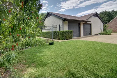 5963 River Bend Drive, Benbrook, TX 76132 - Photo 3